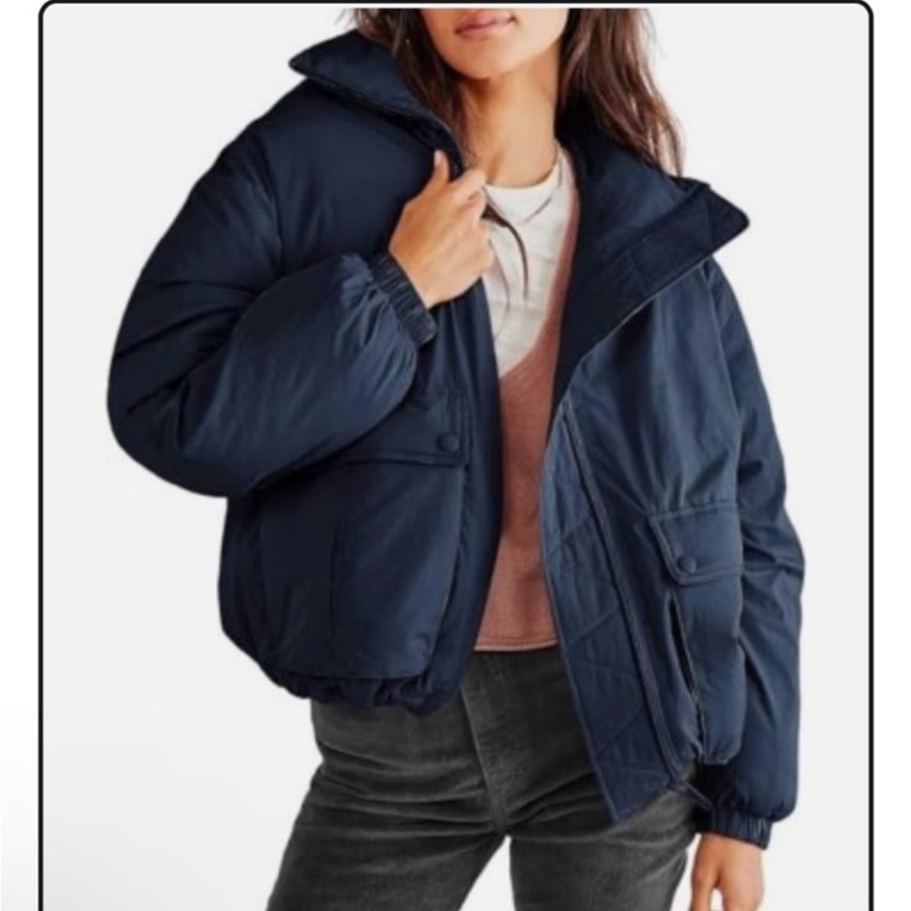 Puffer winter jacket by Meikulo at Amazon. Size small oversized